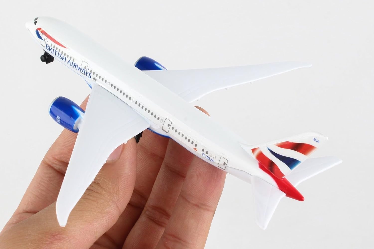 Daron RT6005A British Airways/B787 Plastic Model