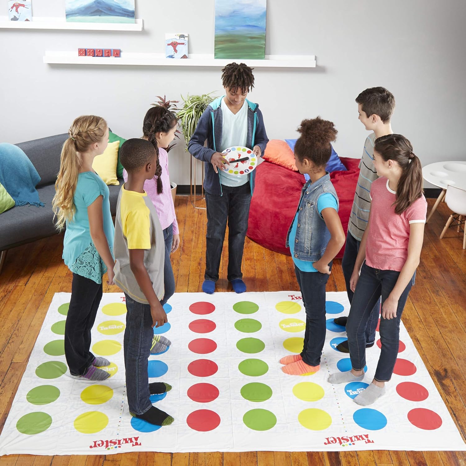 Hasbro Gaming Twister Ultimate: Bigger Mat, More Coloured Spots, Family, Kids Party Game Age 6+, Compatible with Alexa