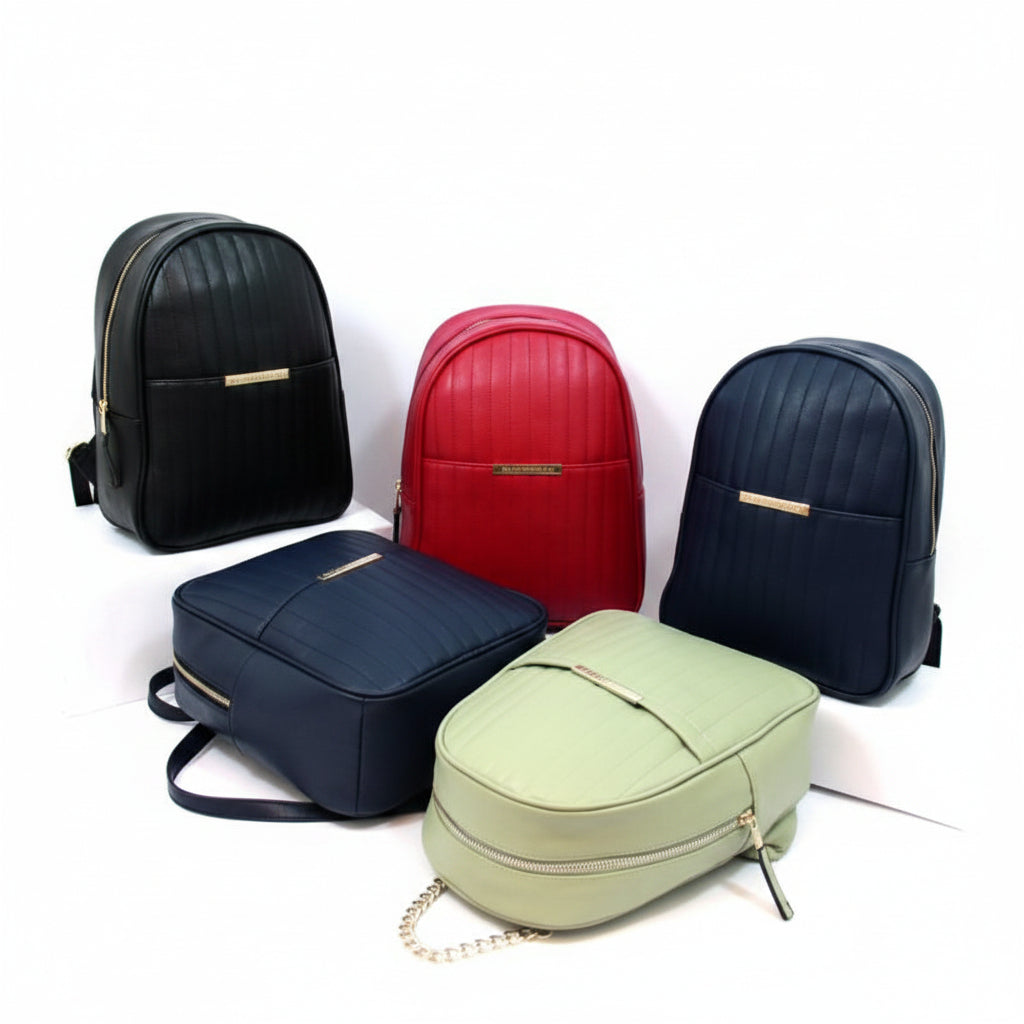 CHAIN DETAIL BACKPACK