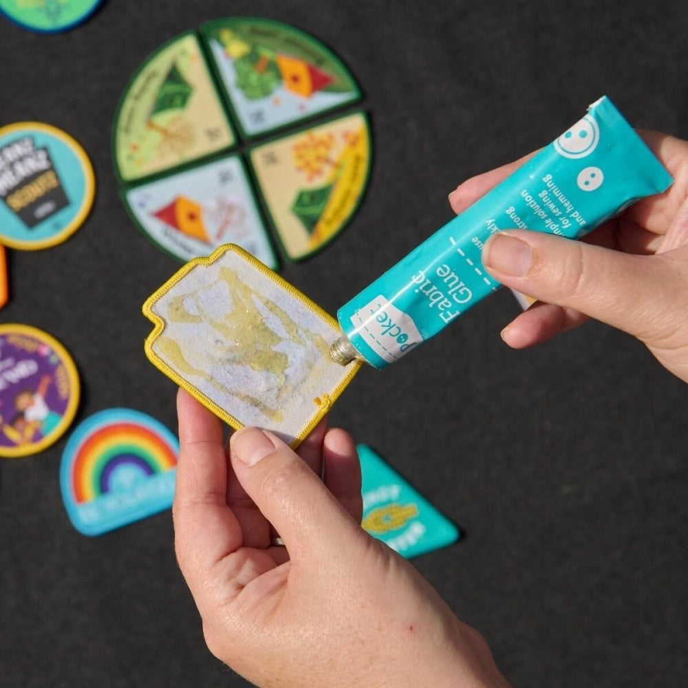 FABRIC BADGE GLUE